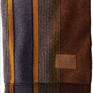 Pendleton Yakima camp blanket throw NWT
